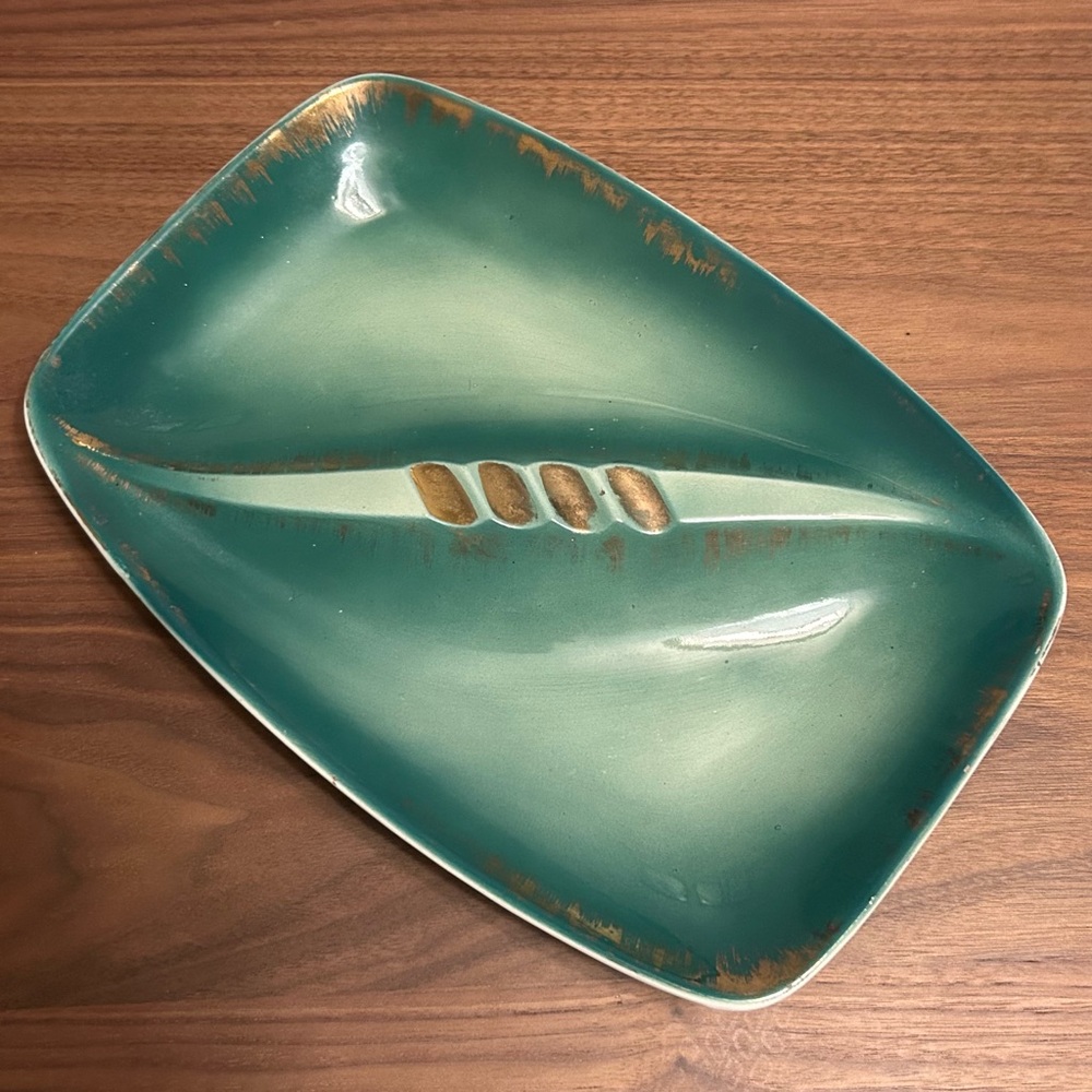 Vintage MCM Green Atomic Ashtray 
Ceramic Japan